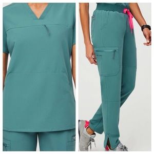 Figs Hydrogreen Remix Scrub Set XS / XST worn once, tall pants! 😍